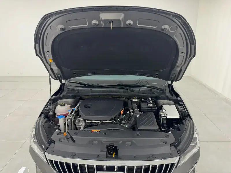 Geely Emgrand 2026 4 Millionth Anniversary Edition 1.5L CVT Superior Model — миниатюра 10