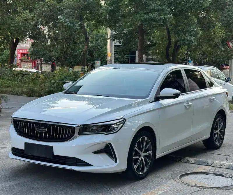 Geely Emgrand 2023 4th Generation Champion Edition 1.5L CVT Luxury — миниатюра 1
