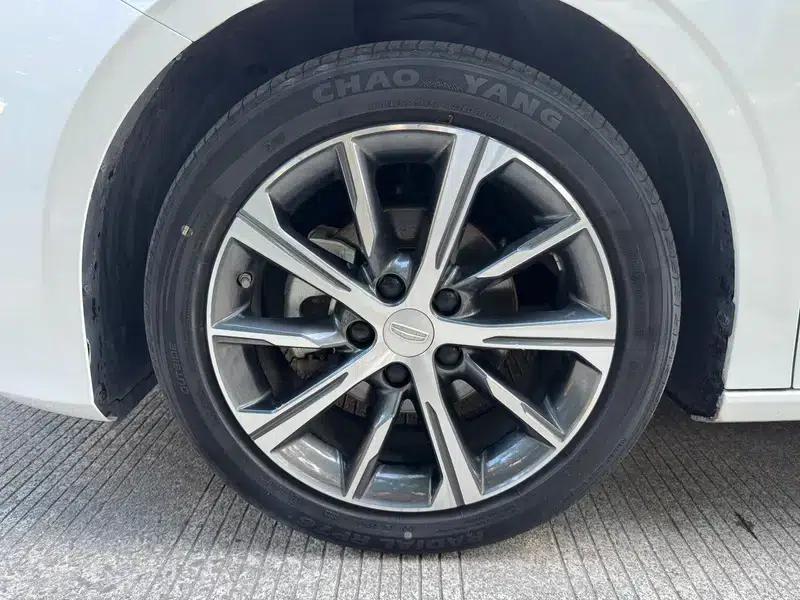 Geely Emgrand 2023 4th Generation Champion Edition 1.5L CVT Luxury — миниатюра 6
