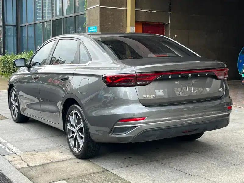 Geely Emgrand 2022 4th Generation 1.5L CVT Premium — миниатюра 4