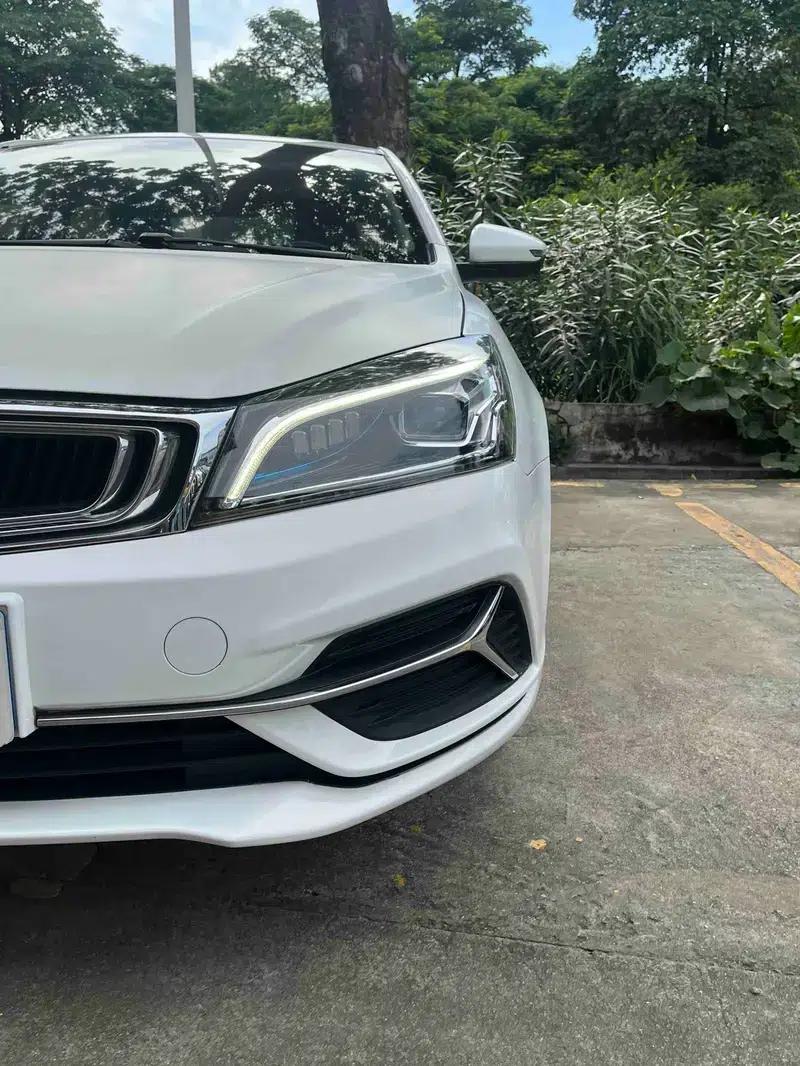 Geely Emgrand 2019 Leading Edition 1.5L Manual Upward Asian Games Edition (National VI Emission Standard) — миниатюра 11