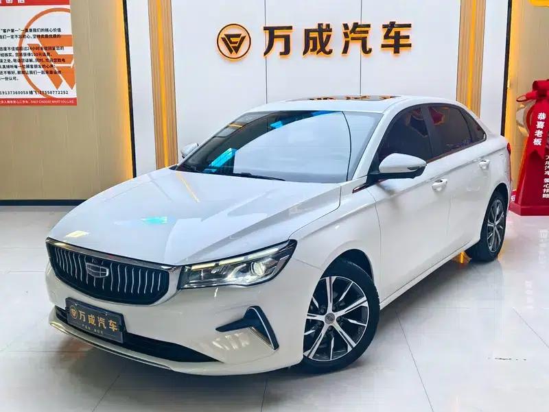 Geely Emgrand 2022 4th Generation 1.5L CVT Flagship Edition — миниатюра 1