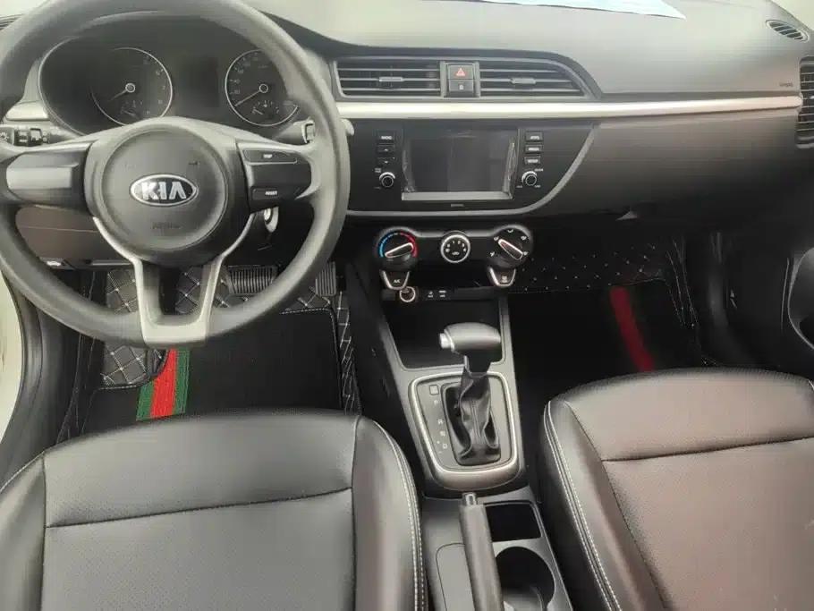 Kia K2 2017 Sedan 1.4L AT GLS — миниатюра 12