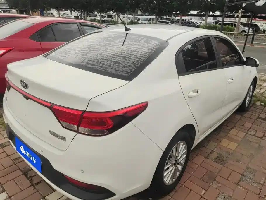Kia K2 2017 Sedan 1.4L AT GLS — миниатюра 3
