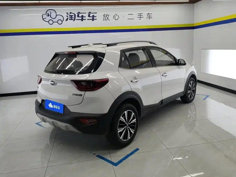 Kia K5 2021 1.4L Manual Fun Edition — миниатюра 3