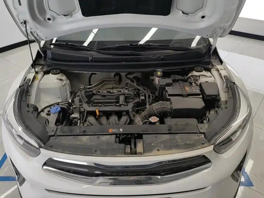 Kia K5 2021 1.4L Manual Fun Edition — миниатюра 10