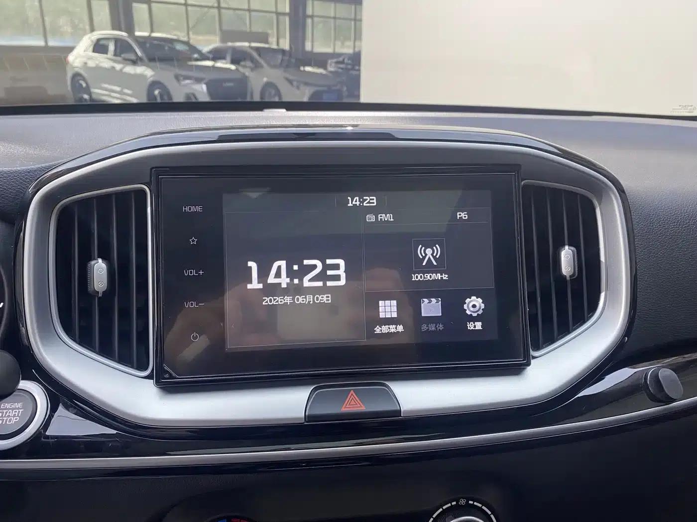 Kia K3 2021 1.4L CVT Sunroof Model — миниатюра 12