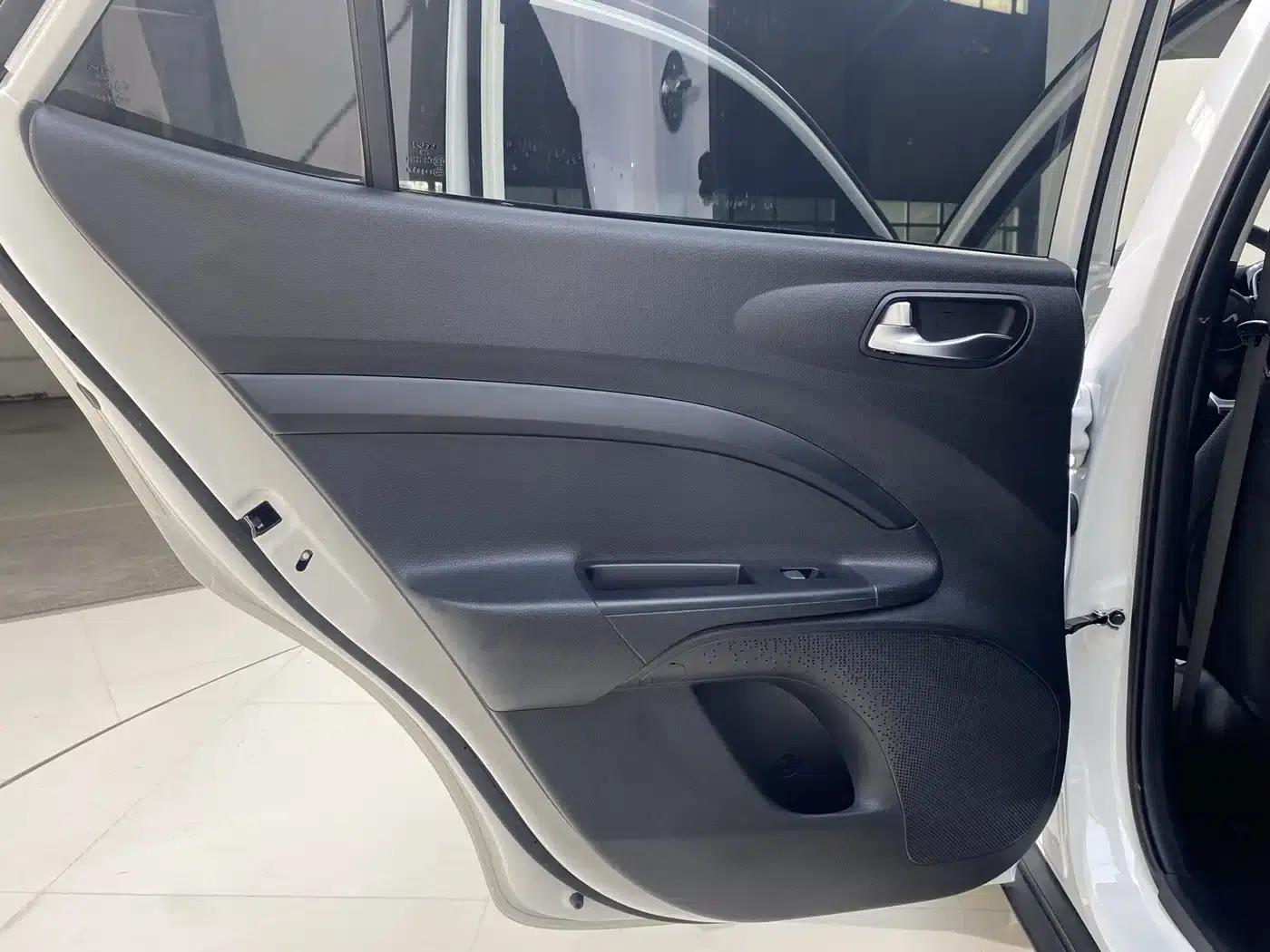 Kia K3 2021 1.4L CVT Sunroof Model — миниатюра 16
