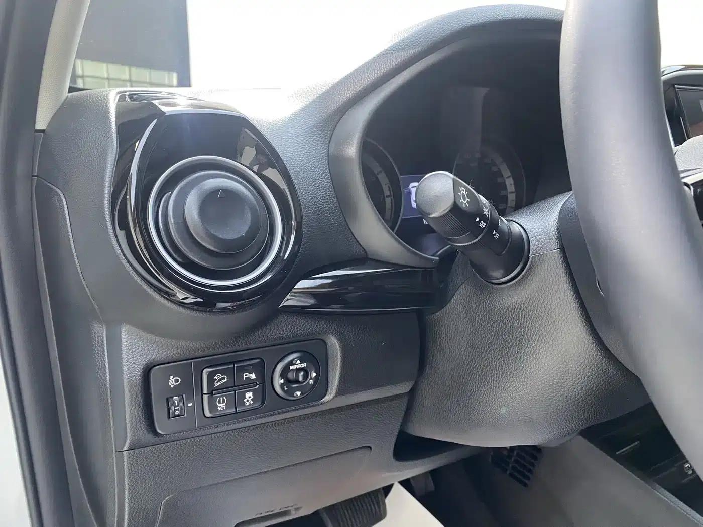 Kia K3 2021 1.4L CVT Sunroof Model — миниатюра 10