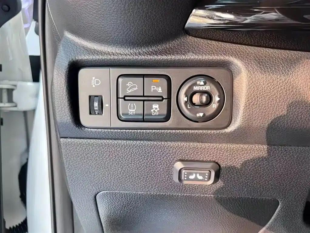 Kia K3 2021 1.4L CVT Enjoy Sunroof Edition — миниатюра 10