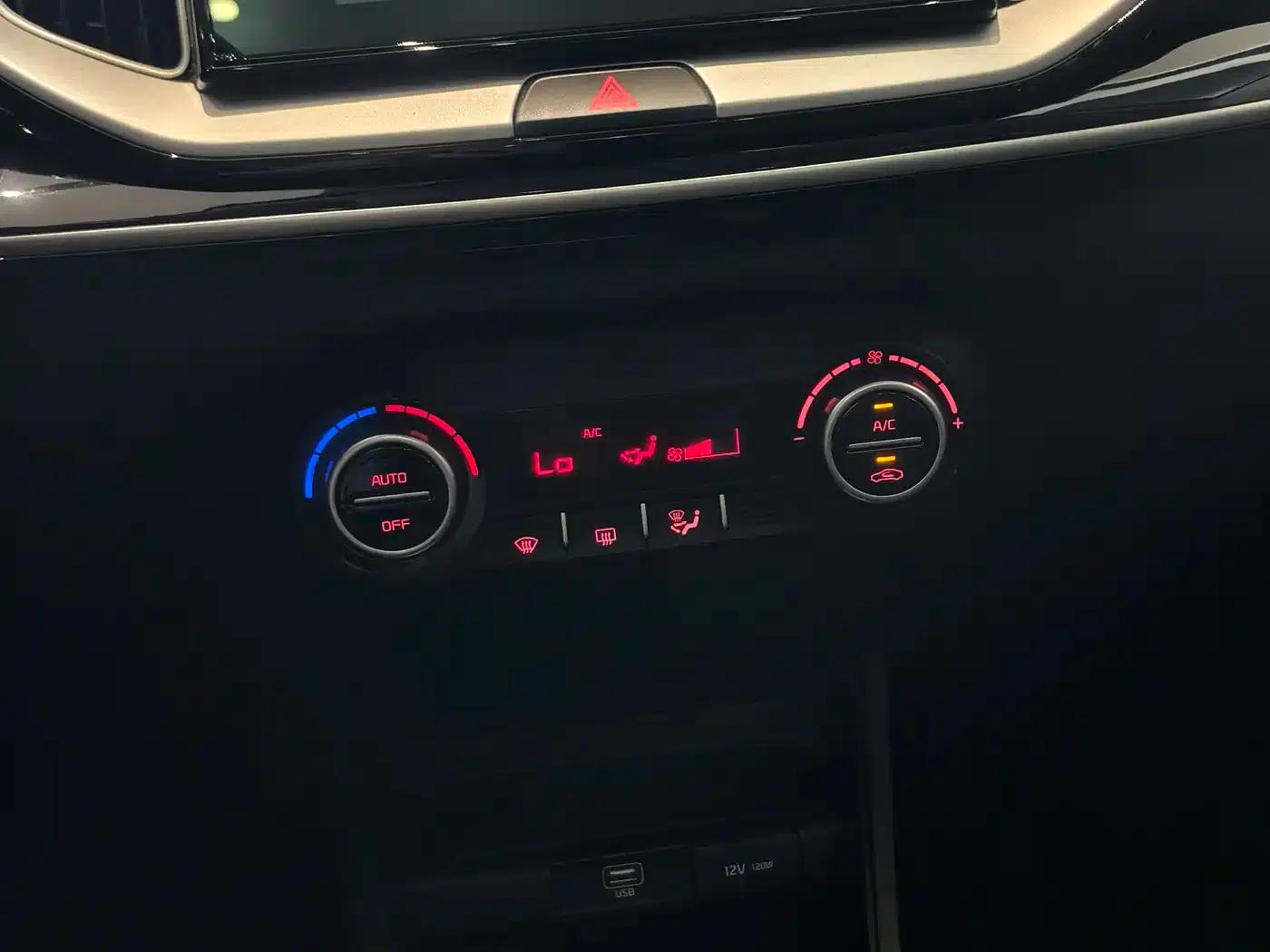 Kia K3 2021 1.4L CVT Sunroof Model — миниатюра 9