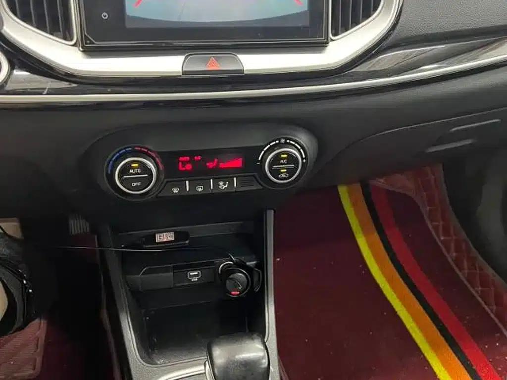 Kia K3 2021 1.4L CVT Enjoy Sunroof Edition — миниатюра 13