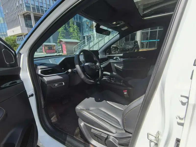 Geely Binyue 2025 Model Binyue L 1.5TD DCT Battle Edition — миниатюра 8