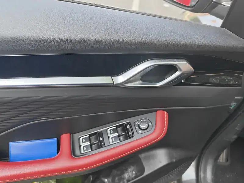 Geely Binyue 2023 Model: Binyue COOL 1.5T DCT Champion Edition — миниатюра 15