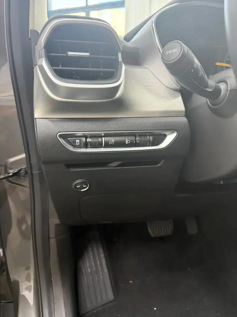 Geely Binyue 2021 240T DCT Platinum Edition — миниатюра 13