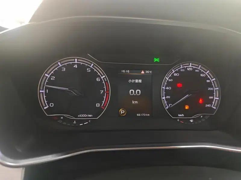 Geely Binyue 2020 PRO 260T DCT Knight — миниатюра 13