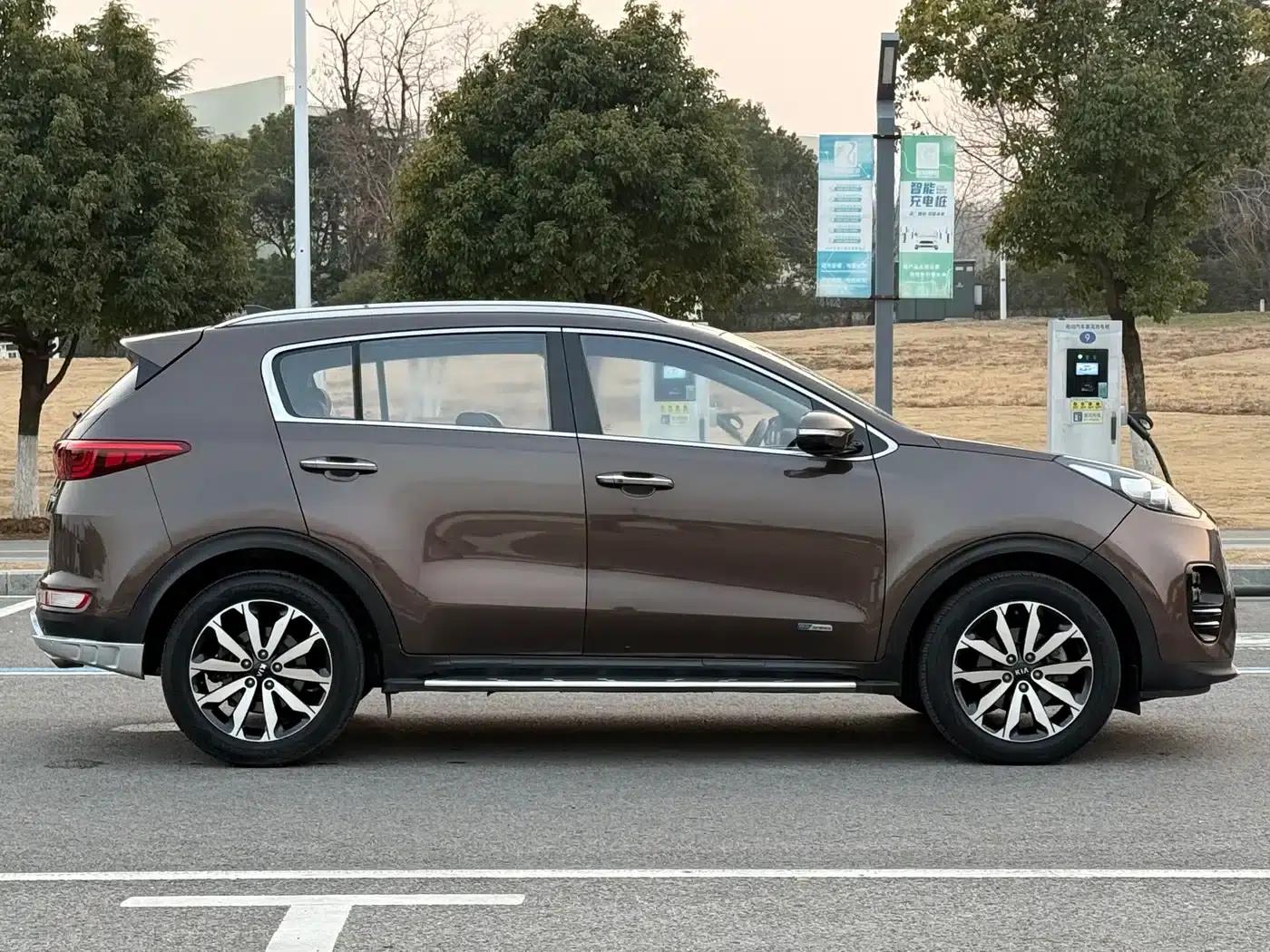 Kia KX5 2016 1.6T Automatic 2WD Premium — миниатюра 4