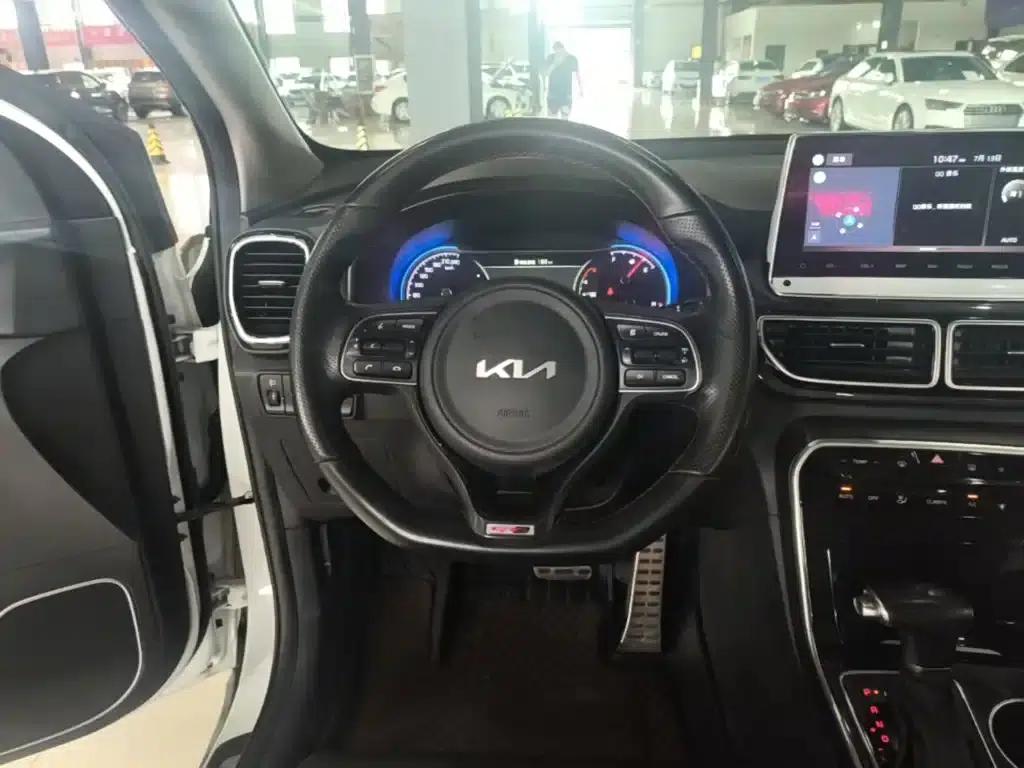Kia KX5 2021 1.6T Automatic 2WD Luxury Edition — миниатюра 11