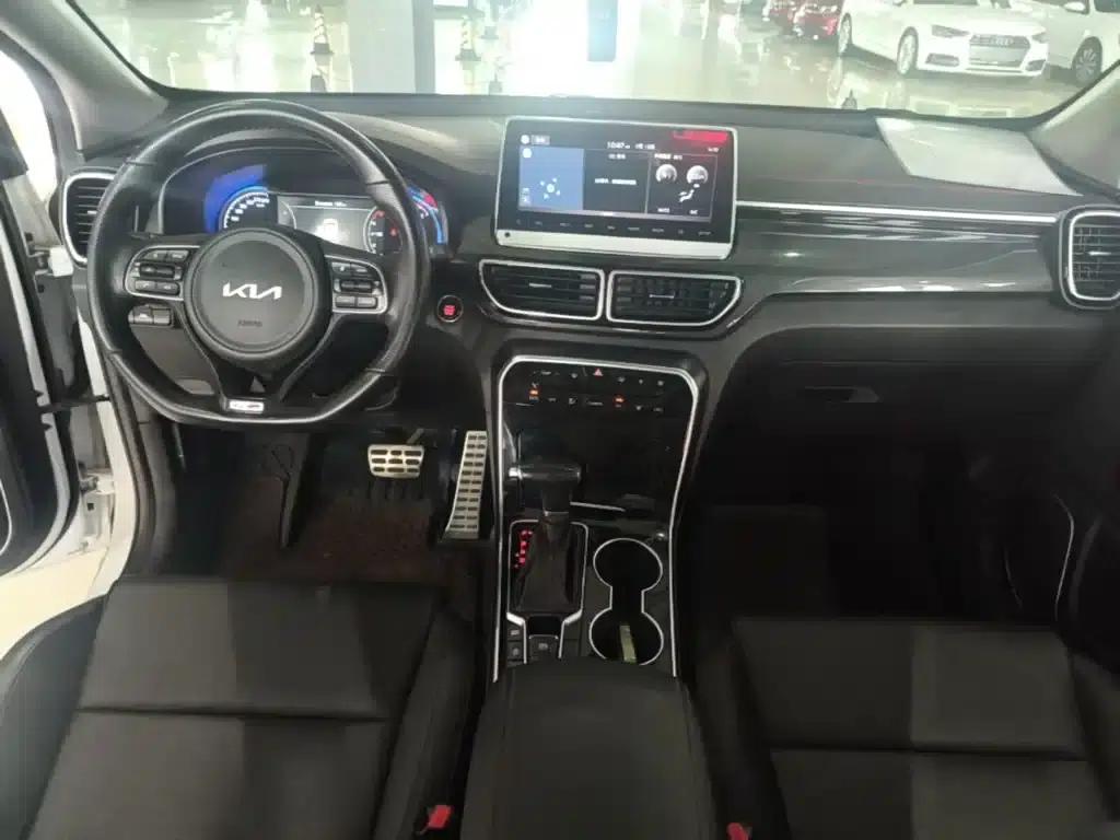 Kia KX5 2021 1.6T Automatic 2WD Luxury Edition — миниатюра 10