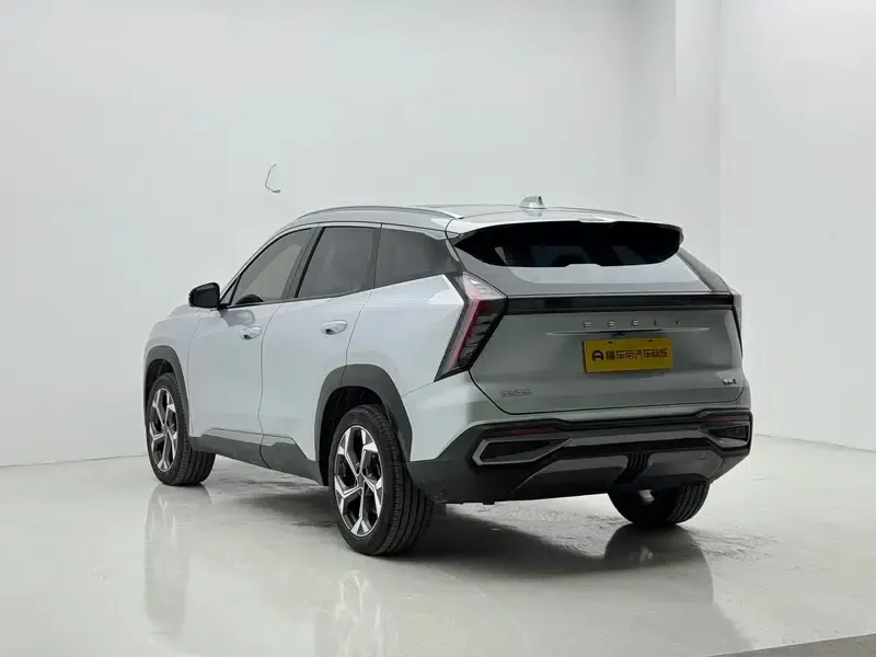 Geely Boyue L 2023 1.5TD DCT Premium Edition — миниатюра 5