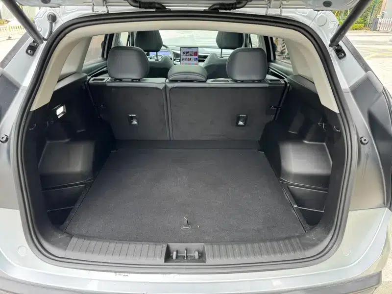 Geely Boyue L 2024 1.5TD DCT Premium Edition — миниатюра 18