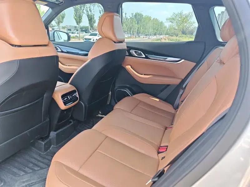 Geely Boyue L 2025 Fourth Generation 1.5TD DCT Splendid — миниатюра 10