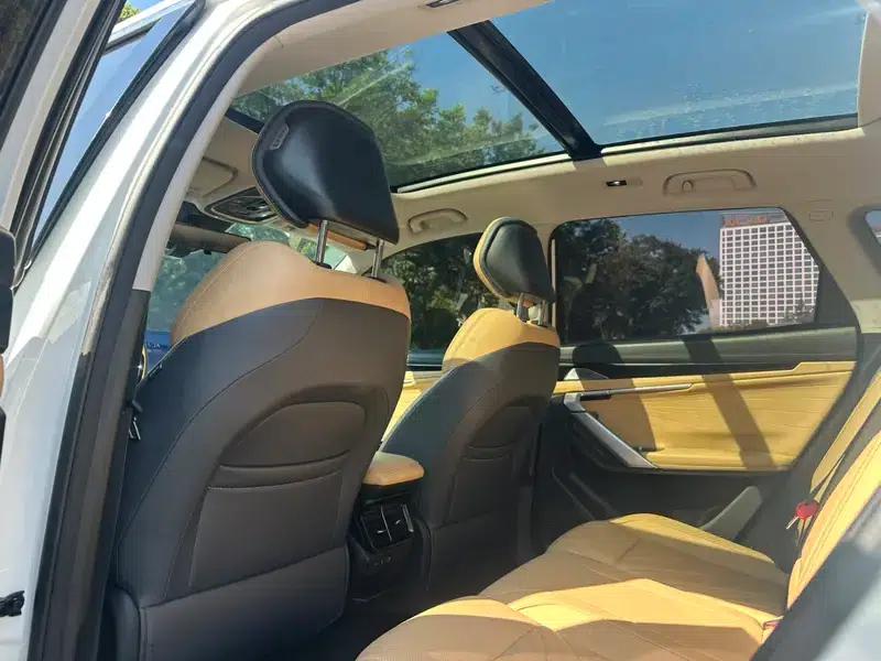 Geely Boyue L 2023 1.5TD DCT Premium Edition — миниатюра 15