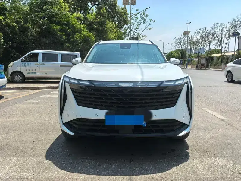 Geely Boyue L 2023 1.5TD DCT Glory Edition — миниатюра 2