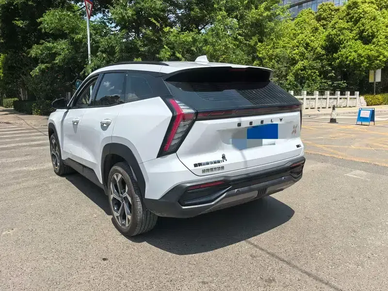 Geely Boyue L 2023 1.5TD DCT Glory Edition — миниатюра 4
