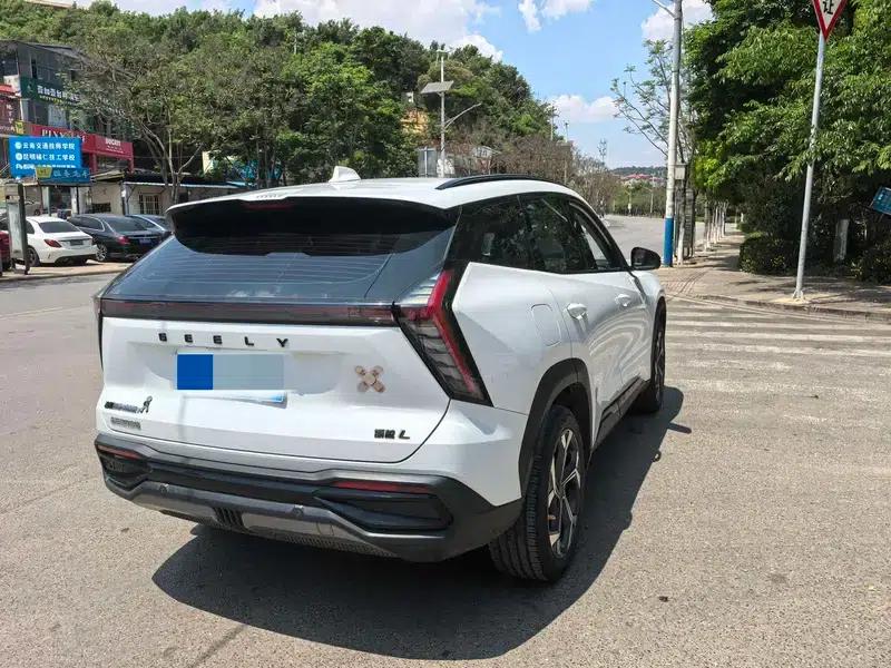 Geely Boyue L 2023 1.5TD DCT Glory Edition — миниатюра 6