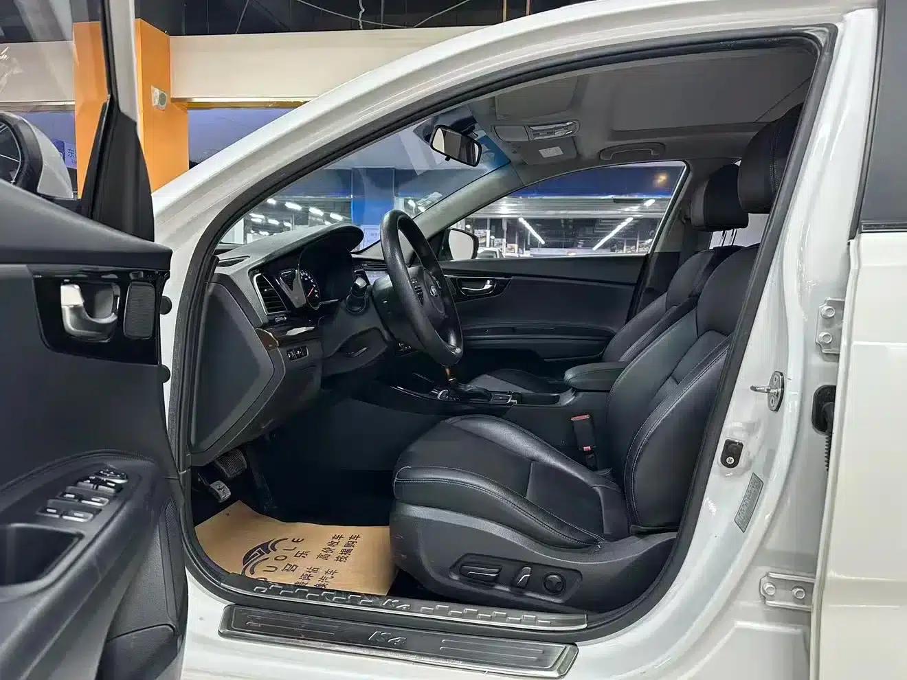 Kia K4 2015 1.8L Automatic GLS Special — миниатюра 5
