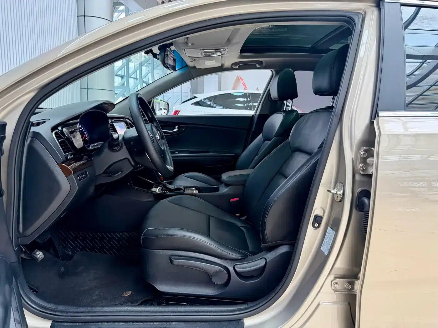 Kia K4 2014 1.8L Automatic GLS — миниатюра 12