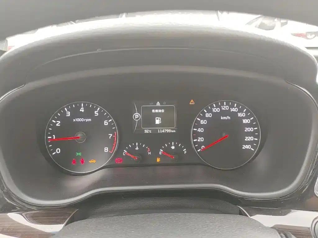 Kia K4 2014 1.8L Automatic GLS — миниатюра 12