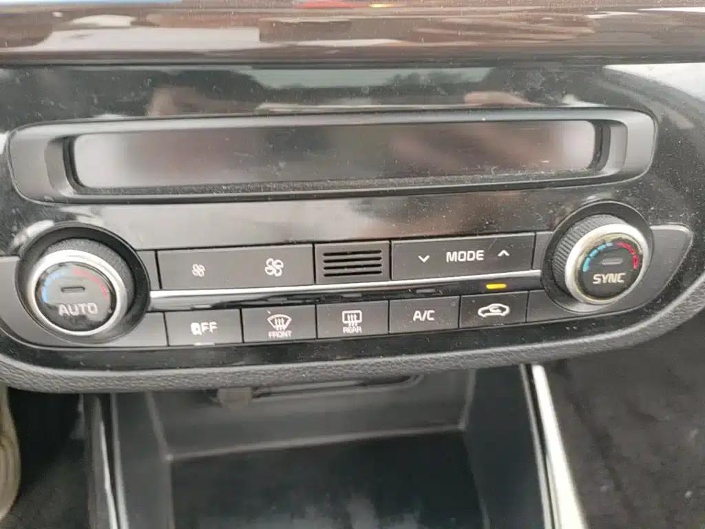 Kia K4 2014 1.8L Automatic GLS — миниатюра 13