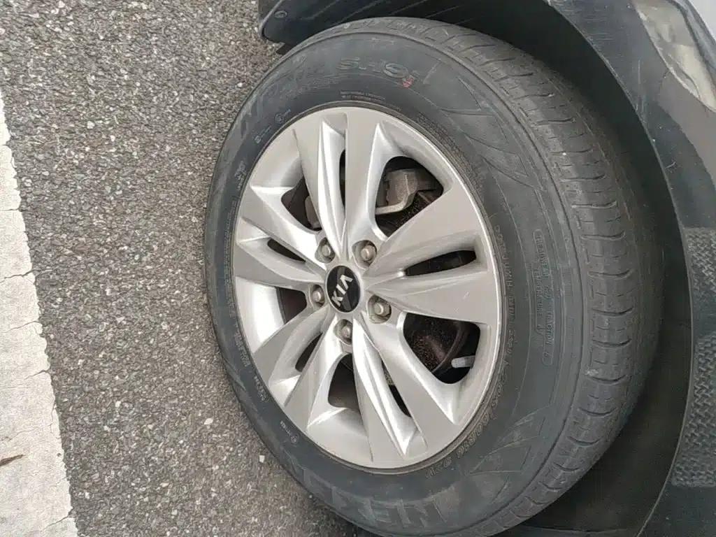 Kia K4 2014 1.8L Automatic GLS — миниатюра 23