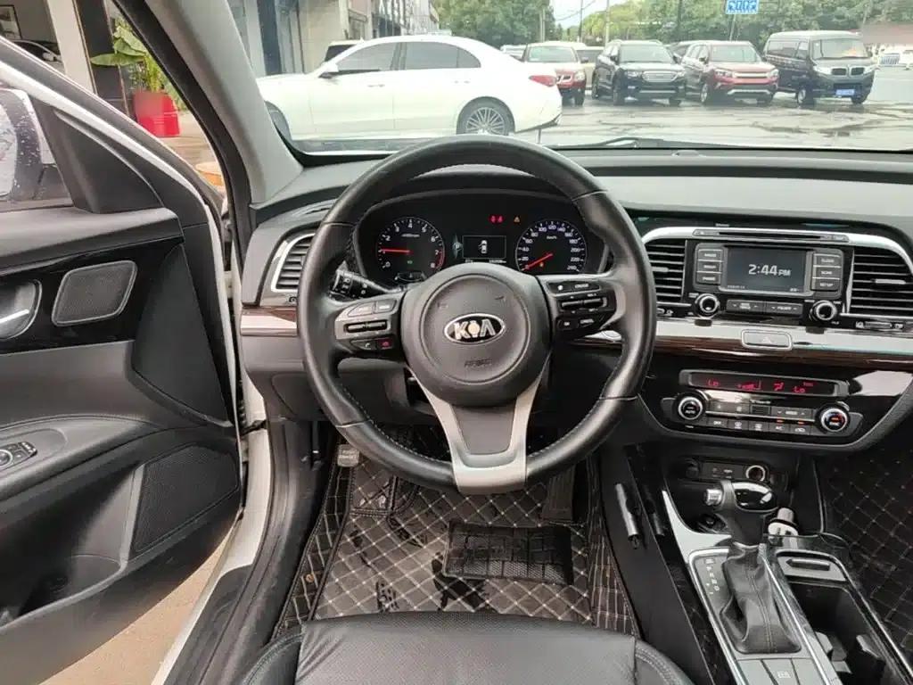 Kia K4 2014 1.8L Automatic DLX — миниатюра 11