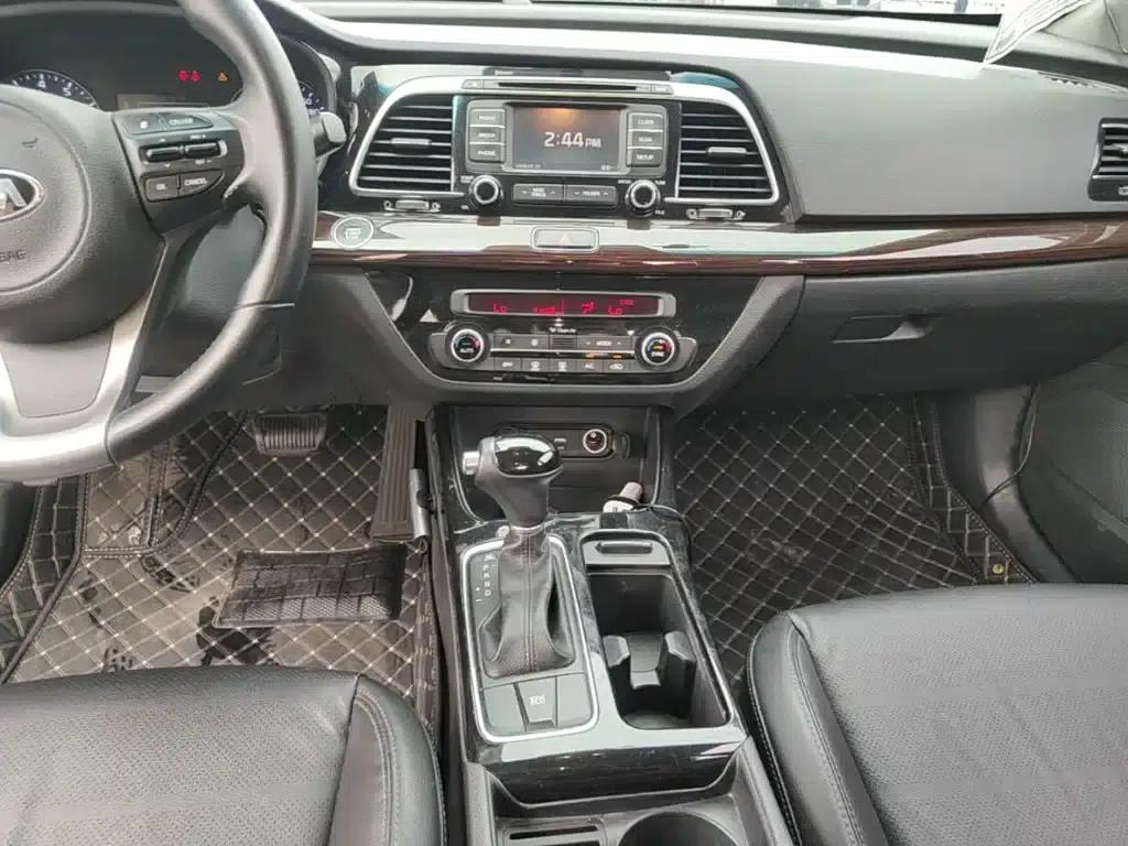 Kia K4 2014 1.8L Automatic DLX — миниатюра 13