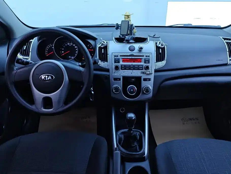 2014 Forte 1.6L MT GL — миниатюра 12