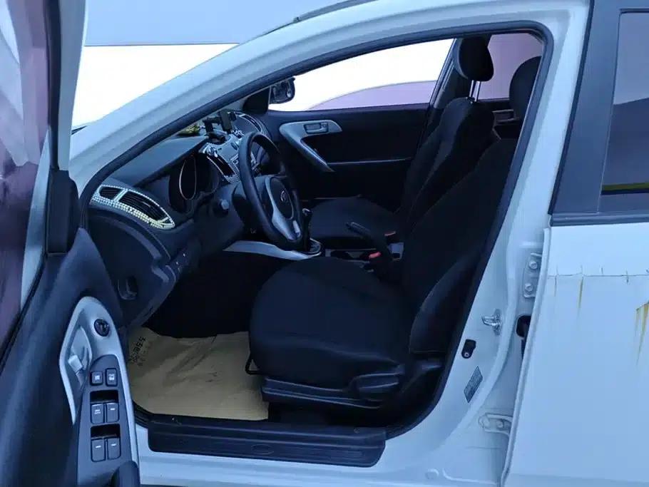 2014 Forte 1.6L MT GL — миниатюра 9