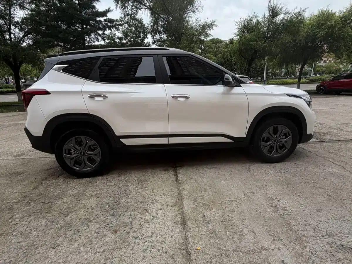 2023 Citroën Cytus 1.5L CVT Luxury Edition — миниатюра 7
