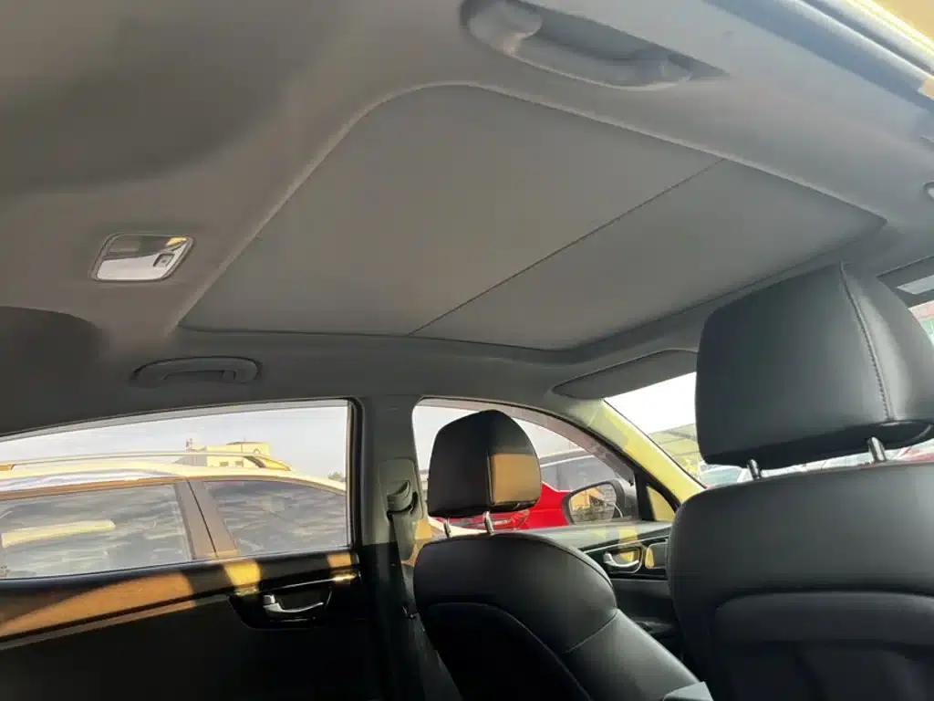 Kia K5 2017 1.8L Automatic DLX — миниатюра 14