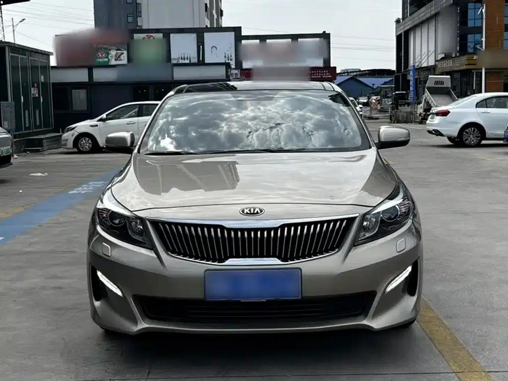 Kia K5 2017 1.8L Automatic DLX — миниатюра 8