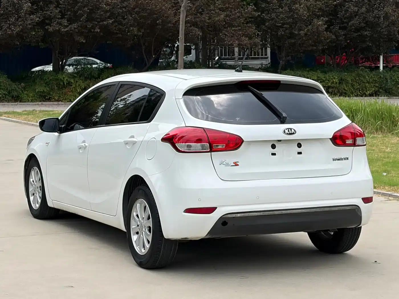 Kia K3S 2014 1.6L Automatic GL — миниатюра 16