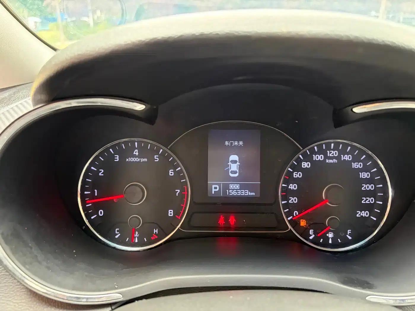 Kia K3S 2014 1.6L Automatic GL — миниатюра 7