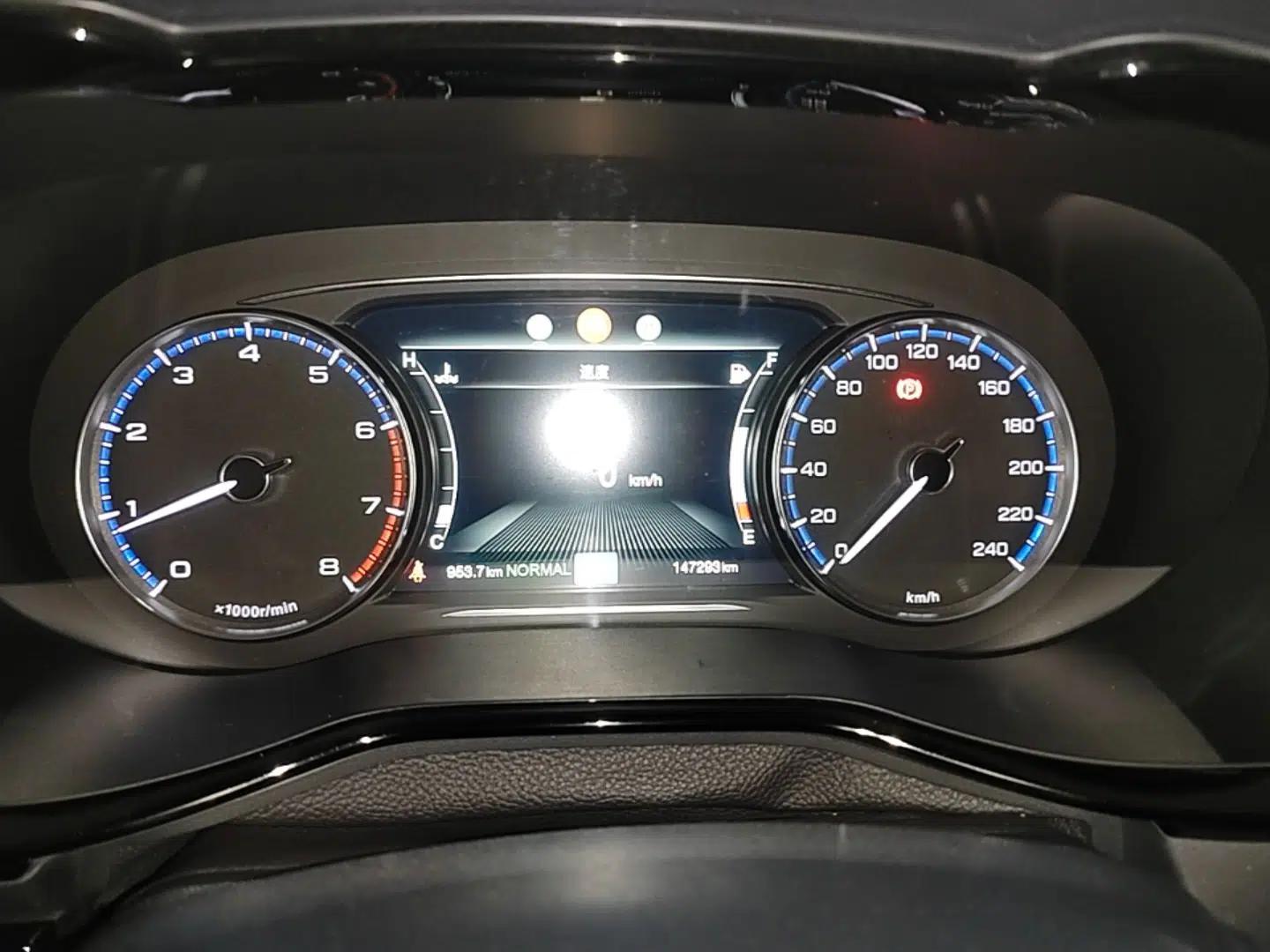 GAC Trumpchi M8 2020 Flagship Model 390T Deluxe Edition — миниатюра 19