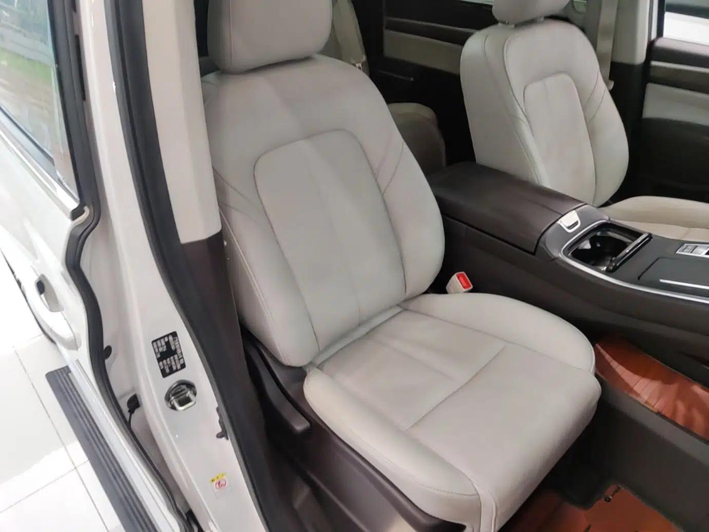 GAC Trumpchi M8 2023 Lingxiu Series 390T Prestige Edition — миниатюра 19