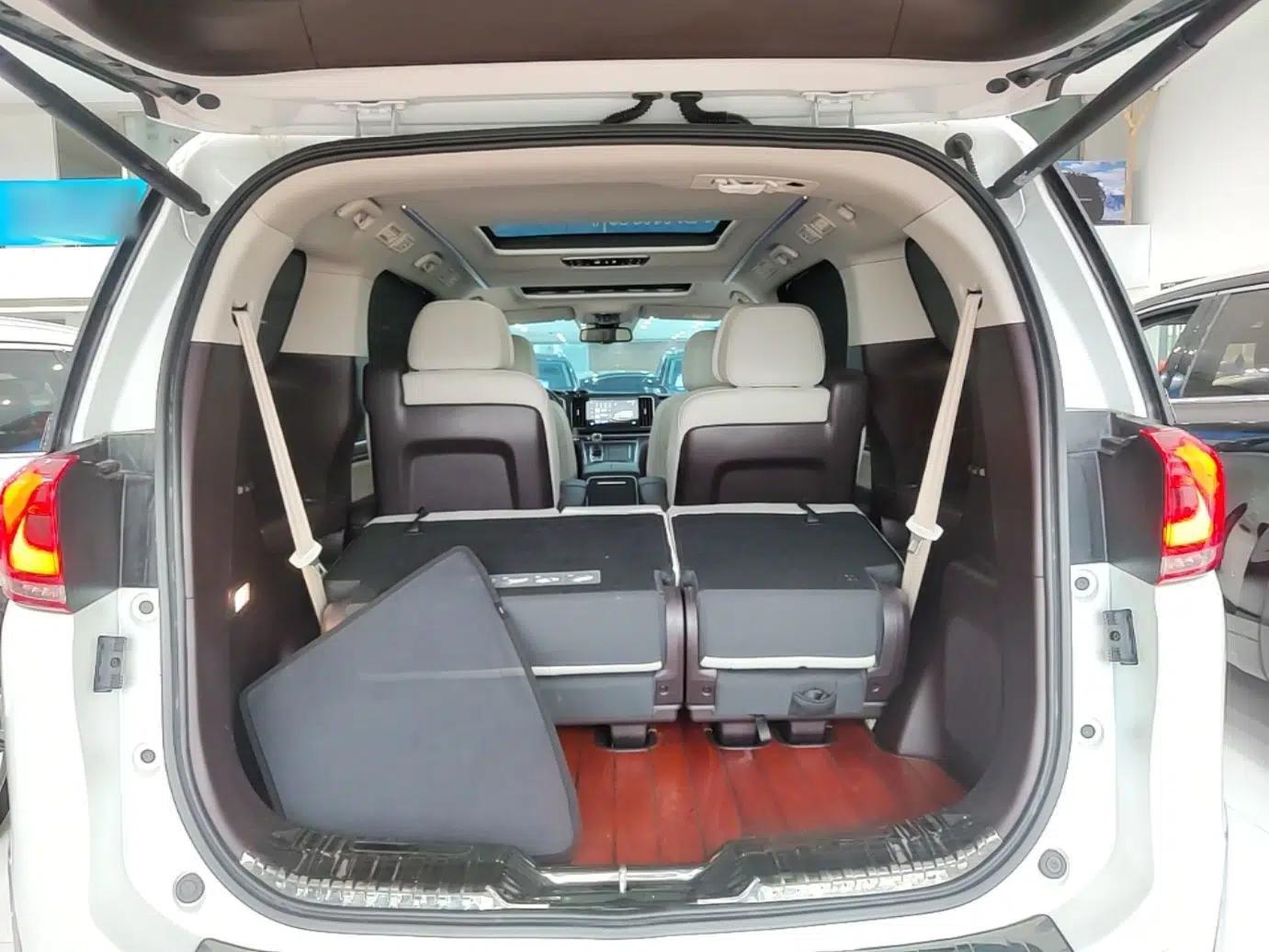 GAC Trumpchi M8 2023 Lingxiu Series 390T Prestige Edition — миниатюра 22