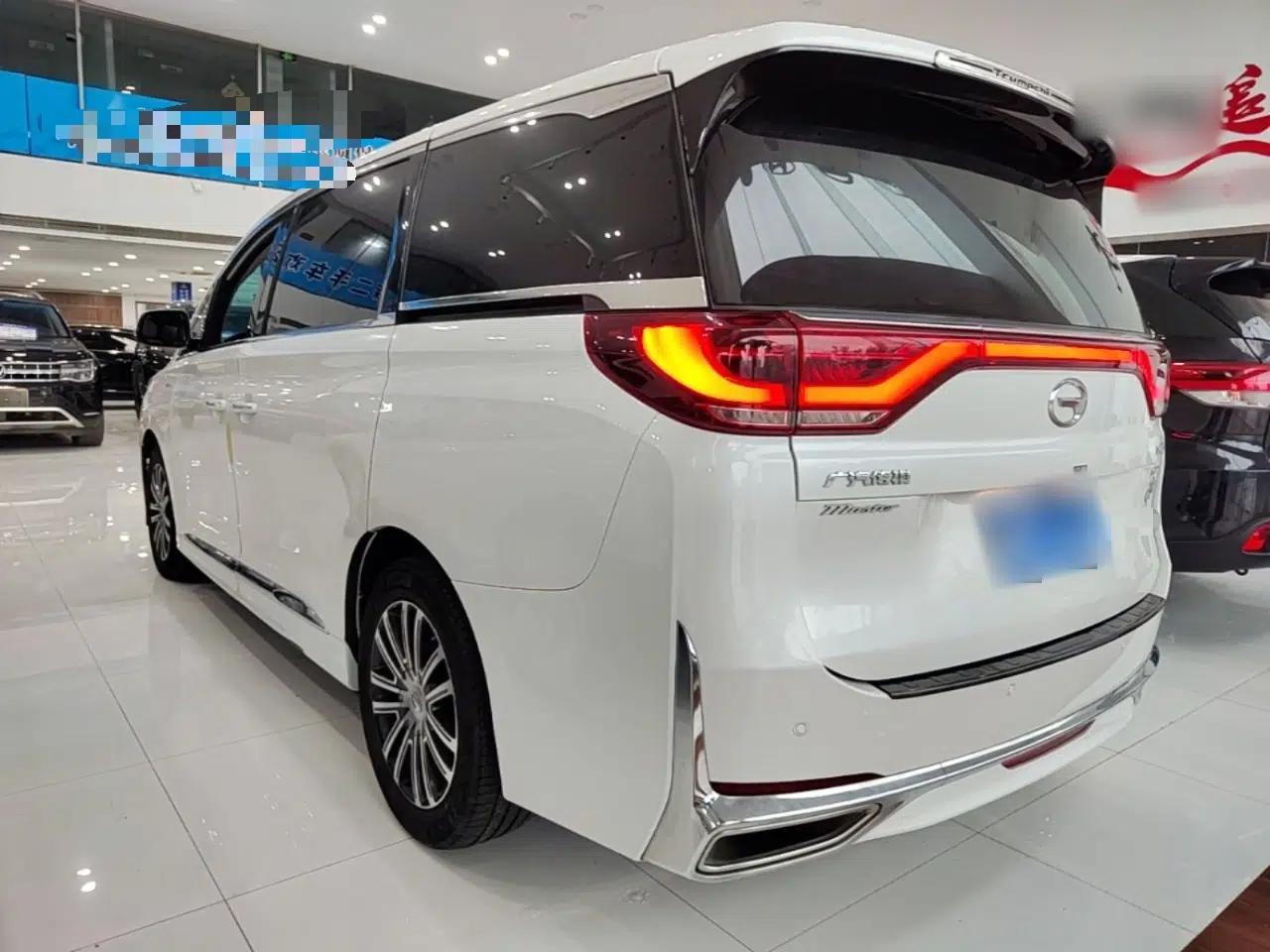 GAC Trumpchi M8 2023 Lingxiu Series 390T Prestige Edition — миниатюра 4
