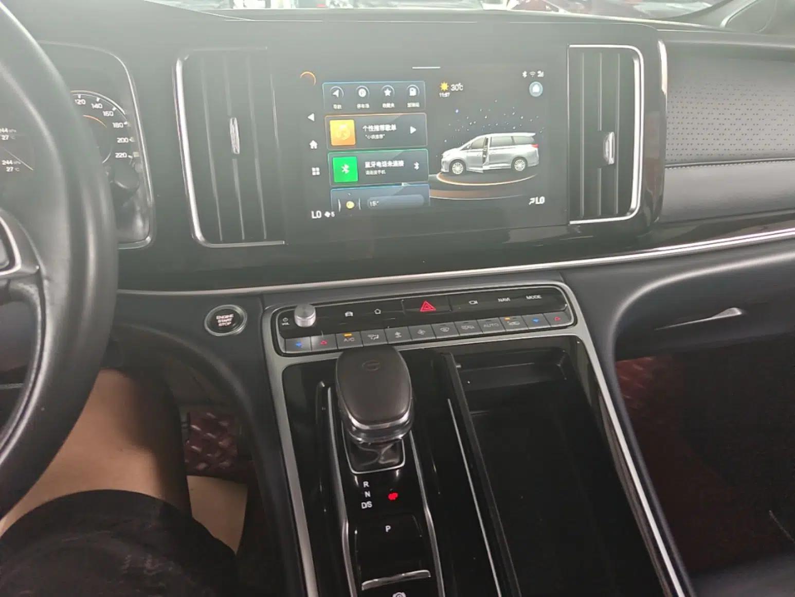 GAC Trumpchi M8 2021 Lingxiu Series 390T Ultimate Edition — миниатюра 15