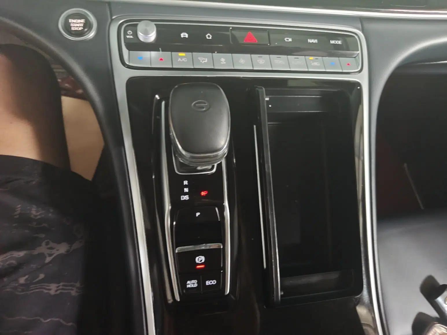 GAC Trumpchi M8 2021 Lingxiu Series 390T Ultimate Edition — миниатюра 16